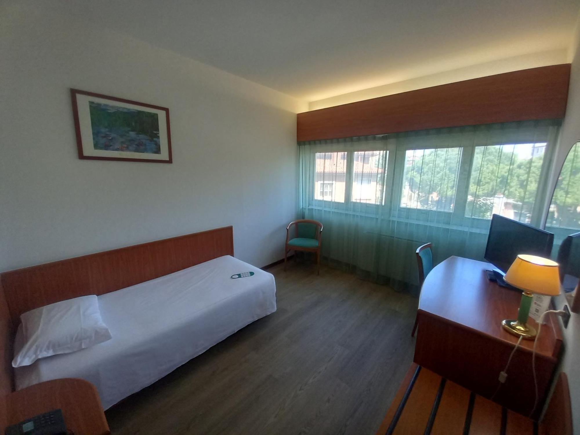 Hotel Cristallo Udine Exterior photo